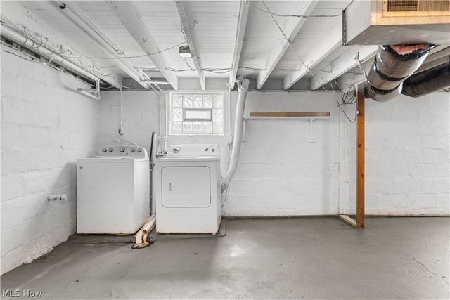 1053 Wyley Avenue, Akron, OH 44306