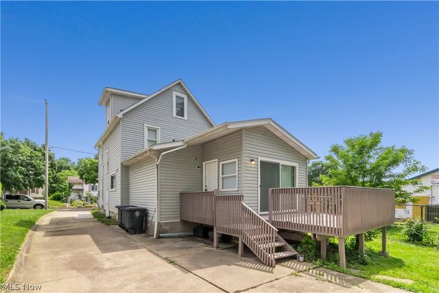 1053 Wyley Avenue, Akron, OH 44306
