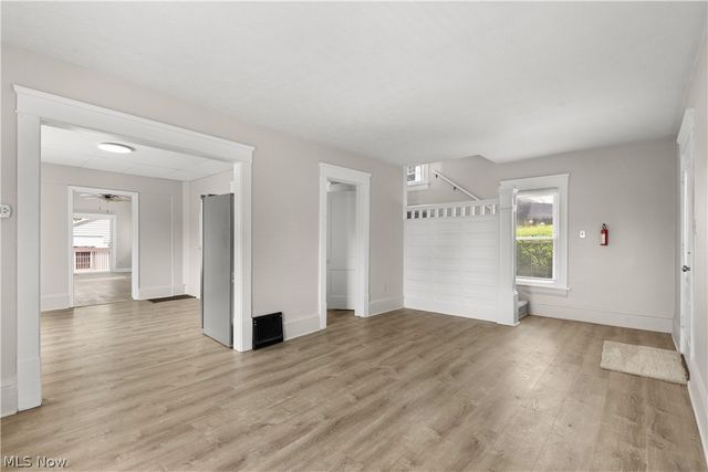 1053 Wyley Avenue, Akron, OH 44306