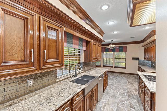 13903 Wilde Forest Court, Sugar Land, TX 77498