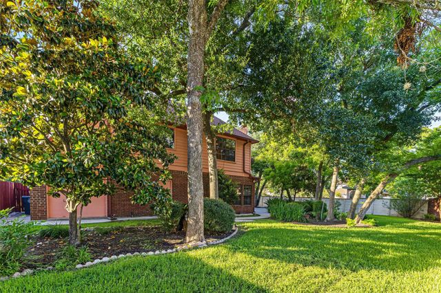 13903 Wilde Forest Court, Sugar Land, TX 77498
