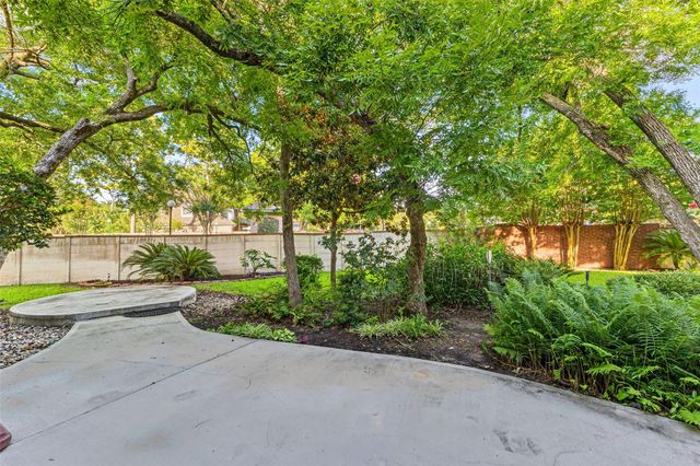 13903 Wilde Forest Court, Sugar Land, TX 77498