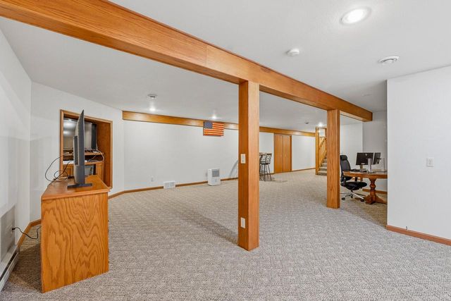 1616 Sandstone LANE, Howards Grove, WI 53083