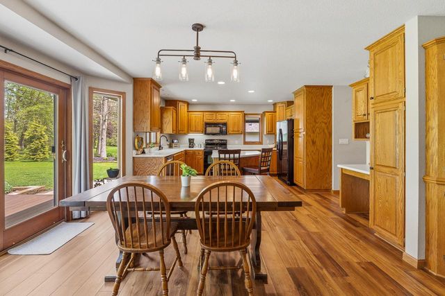 1616 Sandstone LANE, Howards Grove, WI 53083