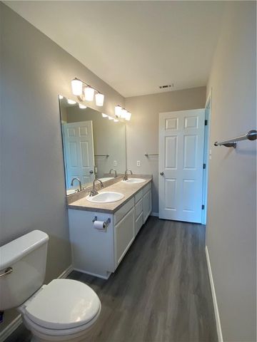 504 Debra DR, Taylor, TX 76574