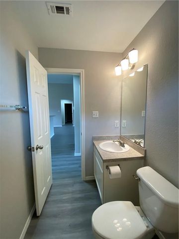 504 Debra DR, Taylor, TX 76574