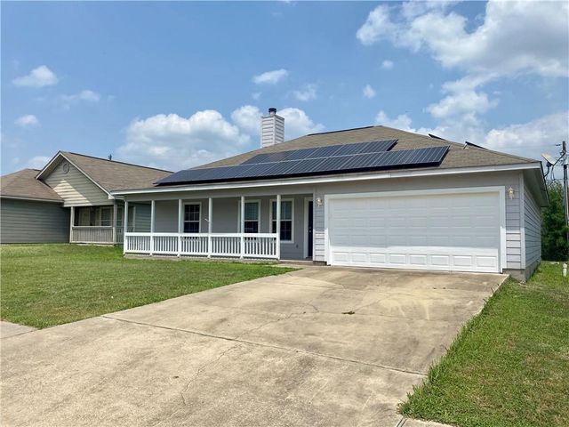 504 Debra DR, Taylor, TX 76574