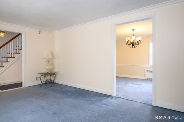 39 Burlington Street, Hartford, CT 06112