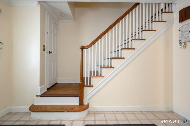 39 Burlington Street, Hartford, CT 06112