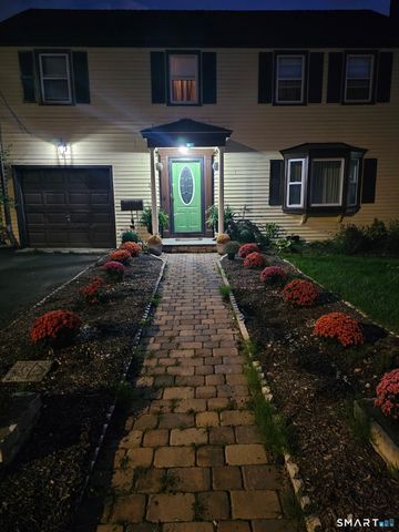 39 Burlington Street, Hartford, CT 06112