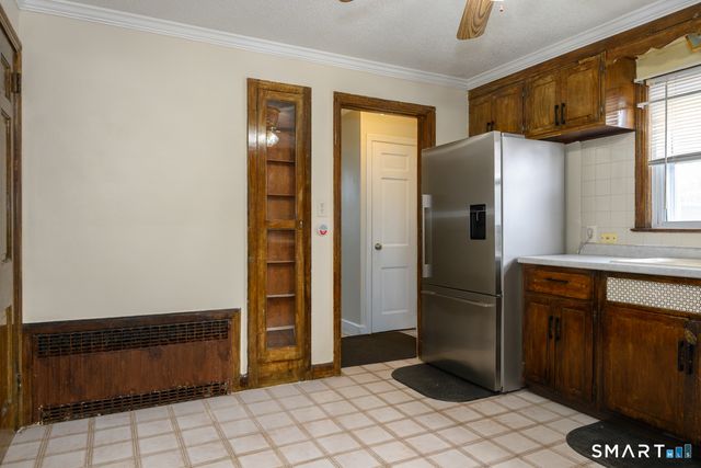 39 Burlington Street, Hartford, CT 06112