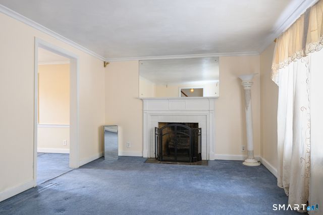 39 Burlington Street, Hartford, CT 06112