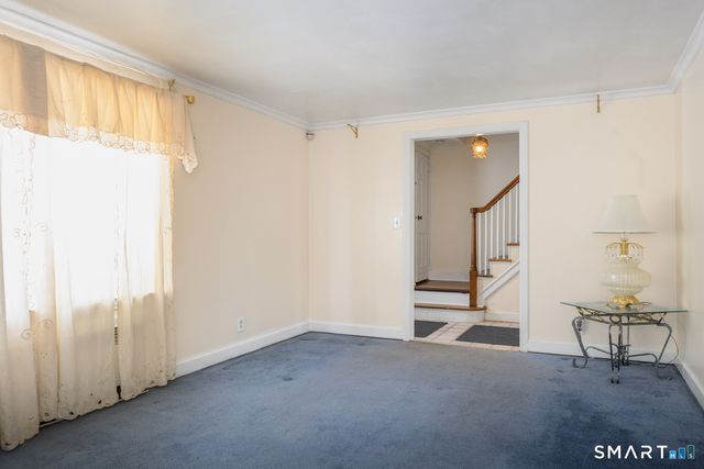 39 Burlington Street, Hartford, CT 06112