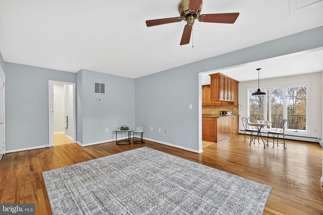 8423 LOCK LN, Warrenton, VA 20186