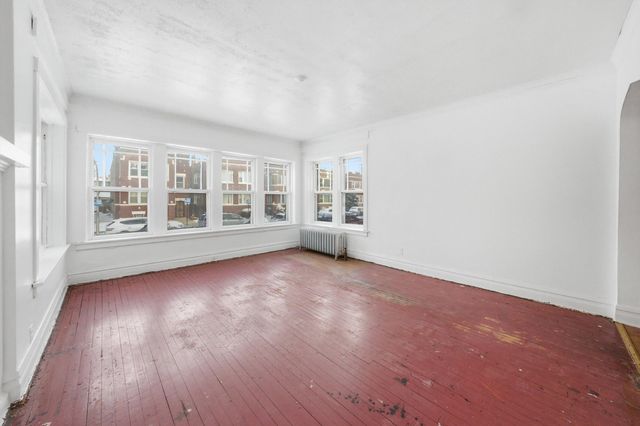 5441 W Van Buren Street, Chicago, IL 60644