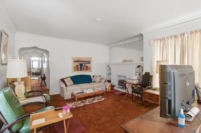 5441 W Van Buren Street, Chicago, IL 60644