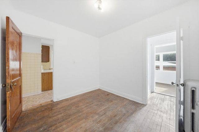 5441 W Van Buren Street, Chicago, IL 60644