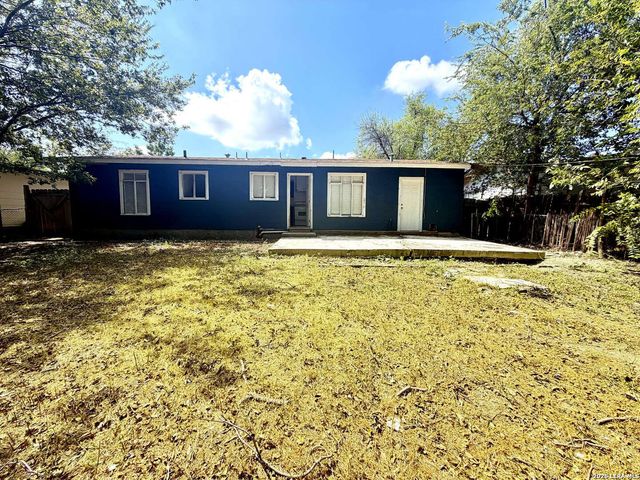127 CYRIL DR, San Antonio, TX 78218