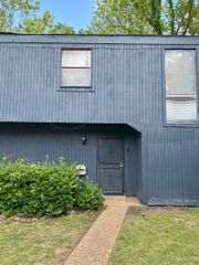 3336 KIRBY TREES PL, Memphis, TN 38115