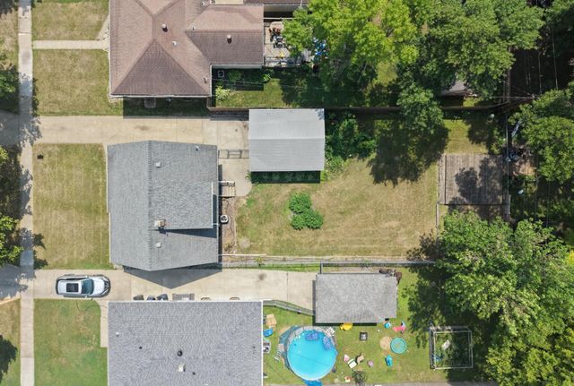 819 15th Street N, Moorhead, MN 56560