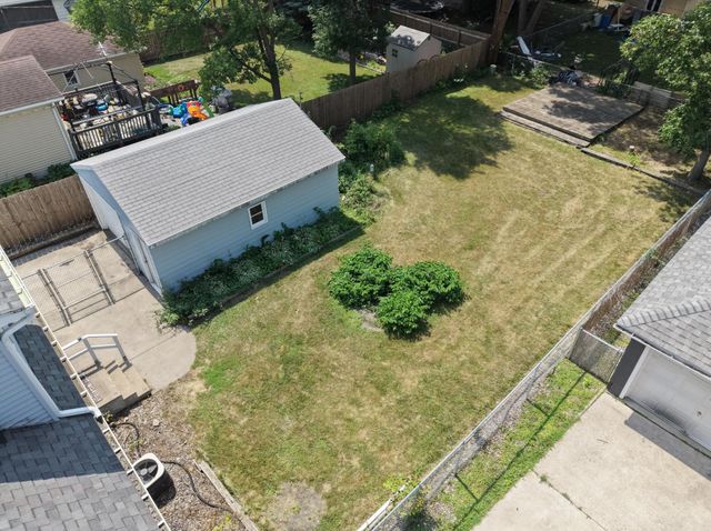 819 15th Street N, Moorhead, MN 56560