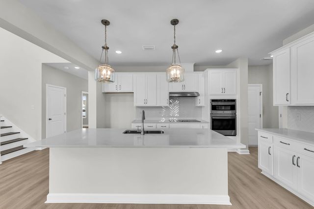 2070 Lavender Bloom Road, Ravenel, SC 29470
