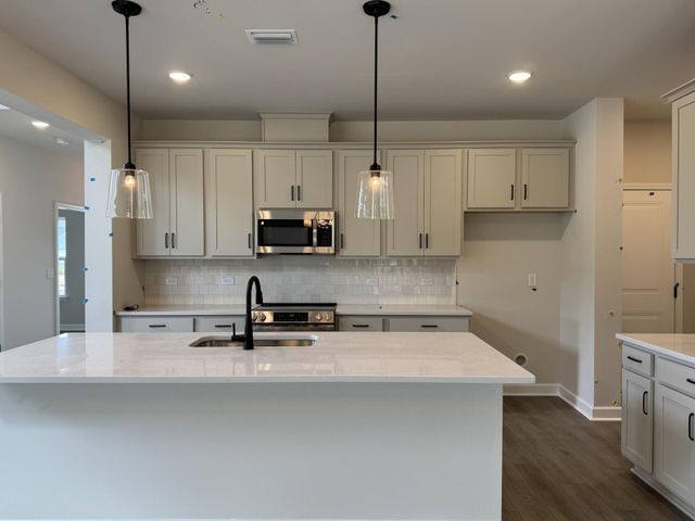2070 Lavender Bloom Road, Ravenel, SC 29470
