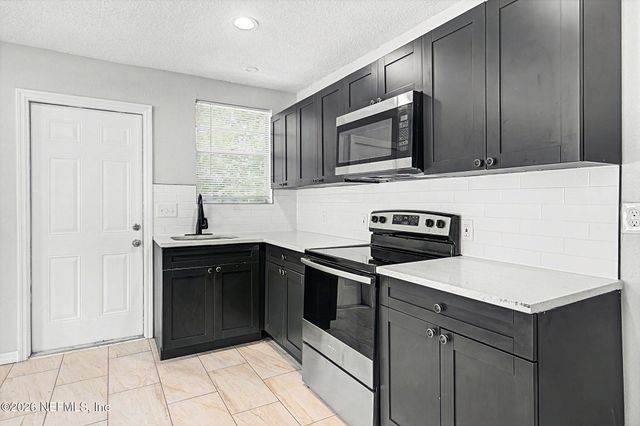 628 18TH Street, Jacksonville, FL 32206