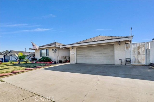 2520 Redcoach Lane, La Habra, CA 90631