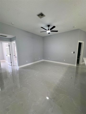 12 N REYNOLDS PLACE, Palm Coast, FL 32164