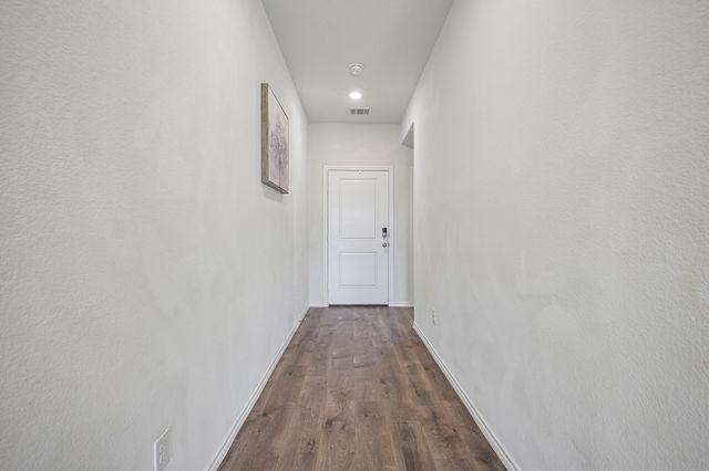 904 Alton Drive, Aubrey, TX 76227