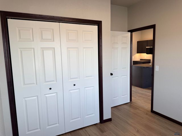 5603 CRYSTALLINE HILLS DR, Rapid City, SD 57703