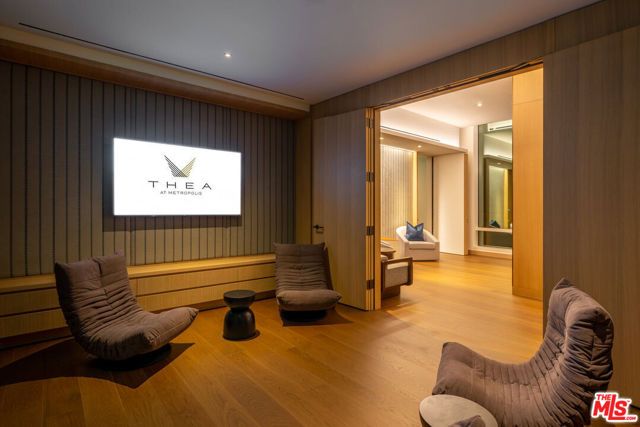 1000 W 8th Street 2910, Los Angeles, CA 90017