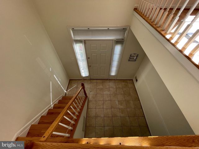 13256 COPPERMILL DR, Herndon, VA 20171