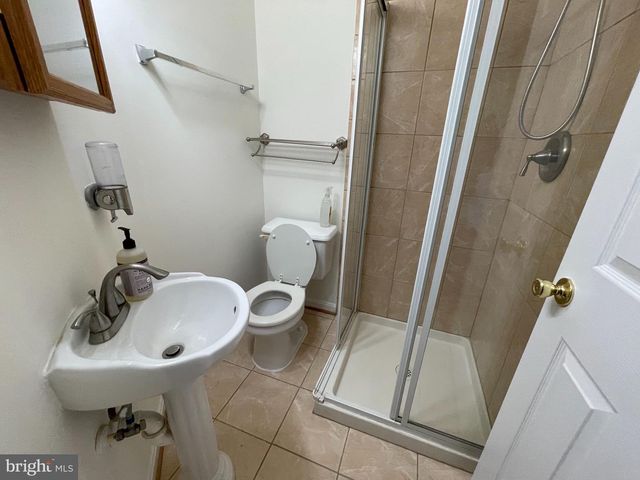 13256 COPPERMILL DR, Herndon, VA 20171