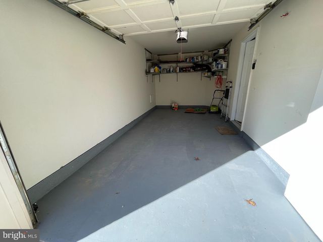 13256 COPPERMILL DR, Herndon, VA 20171