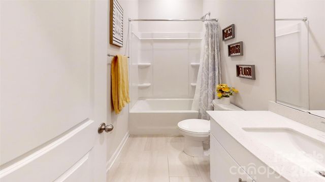 5379 Turtle Creek Drive, Denver, NC 28037