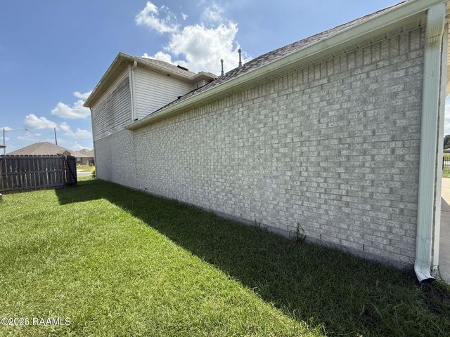 127 Nova Lake Drive, Duson, LA 70529