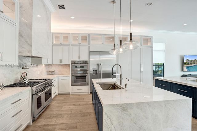 17385 Ponte Chiasso Drive, Boca Raton, FL 33496