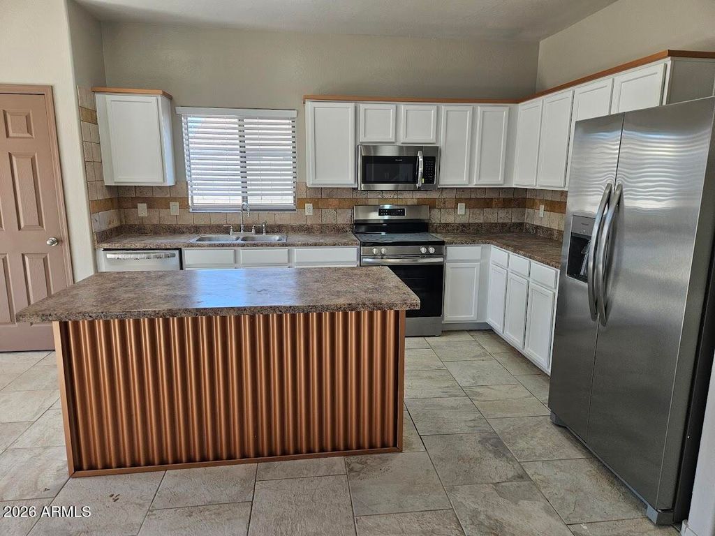 36337 W VELAZQUEZ Drive, Maricopa, AZ 85138 — exterior