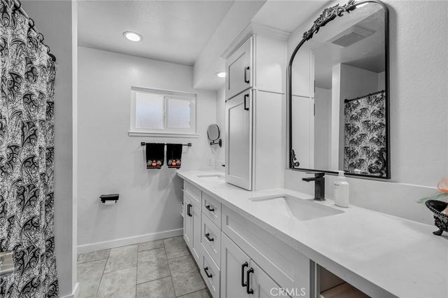 1364 Pinedale Avenue, Bloomington, CA 92316