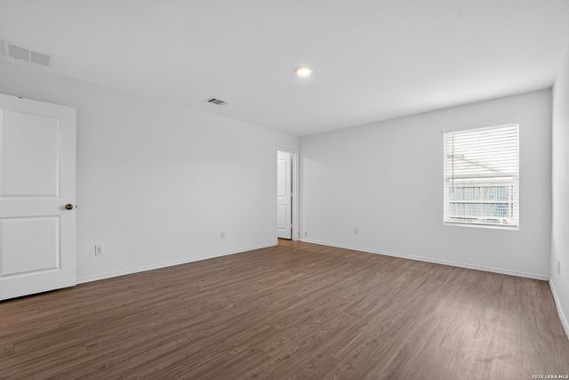 5933 Antonio Pl, Seguin, TX 78155