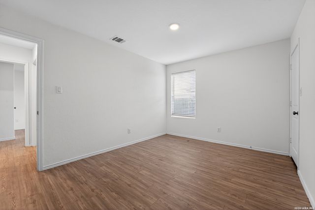 5933 Antonio Pl, Seguin, TX 78155