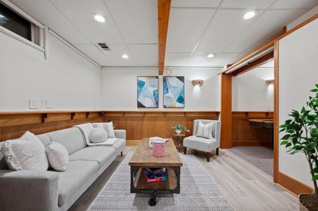 1301 Bryant Street, Palo Alto, CA 94301