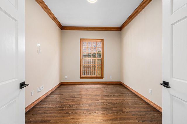 3919 Southwestern Street, West University Place, TX 77005