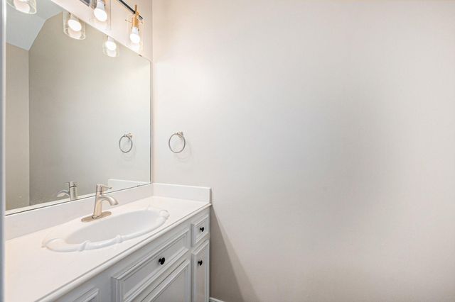 3919 Southwestern Street, West University Place, TX 77005