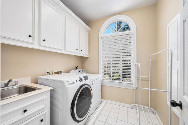 3919 Southwestern Street, West University Place, TX 77005