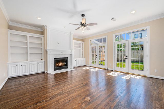 3919 Southwestern Street, West University Place, TX 77005