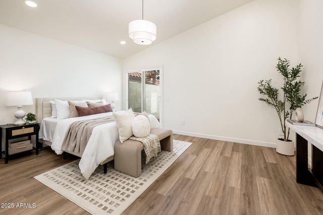 1038 N ALVARO Street, Mesa, AZ 85205