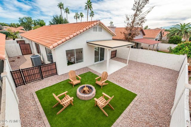 1038 N ALVARO Street, Mesa, AZ 85205